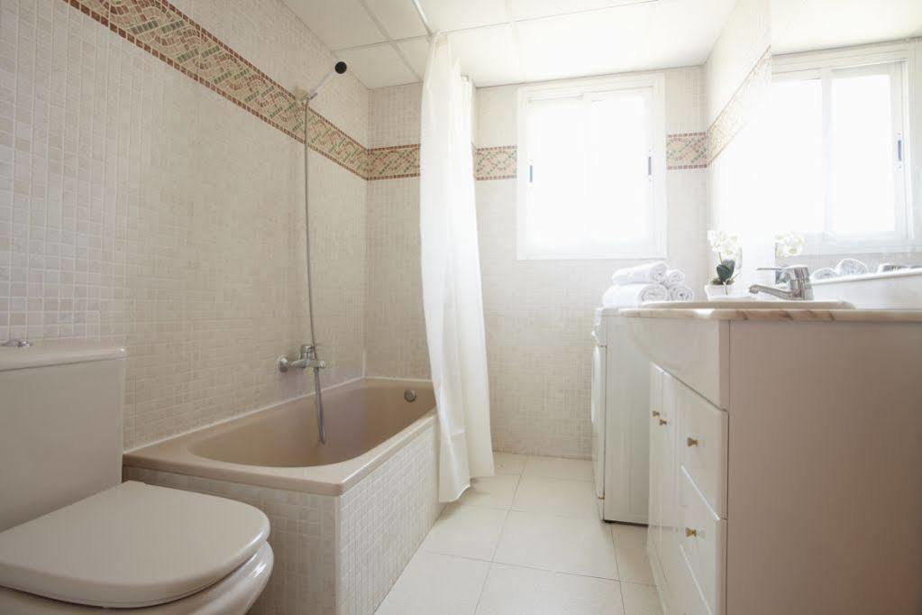 Apartamentos Intersalou Priorat ภายนอก รูปภาพ